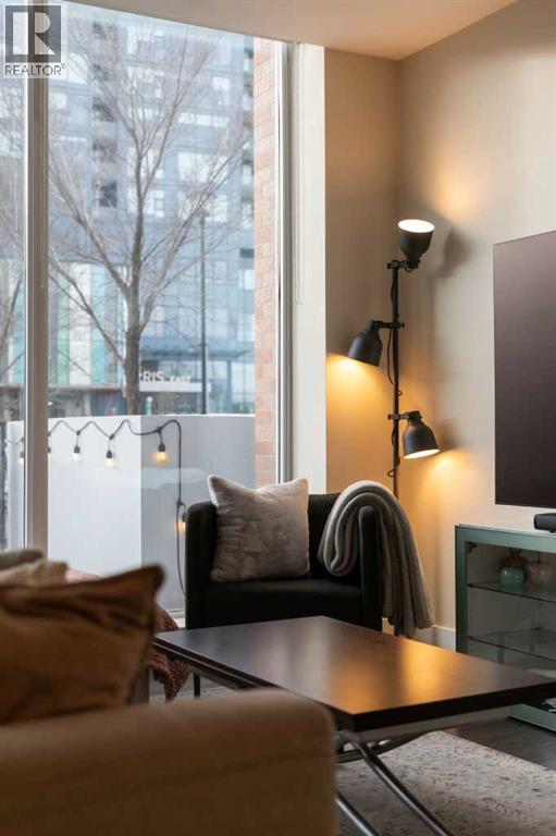 574 Riverfront Lane SE