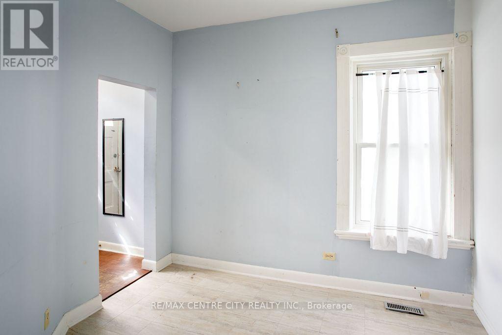 49 WILSON AVENUE