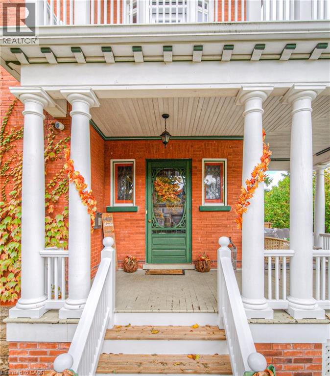 543 QUEENSTON Road