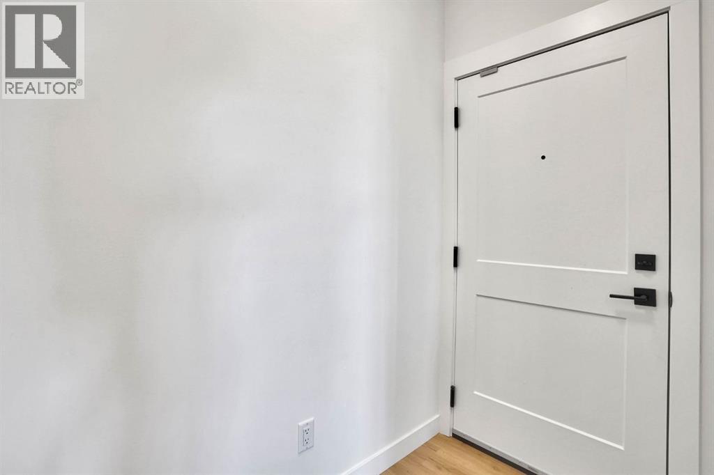 212, 50 Sage Hill Walk NW