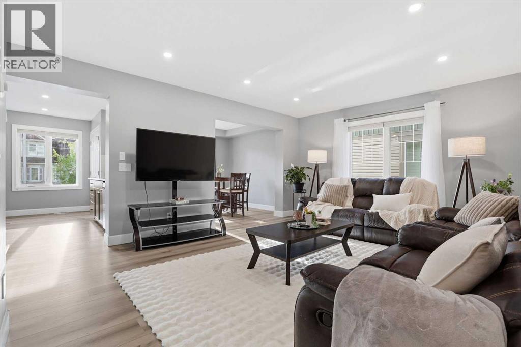 52 Windstone Green SW