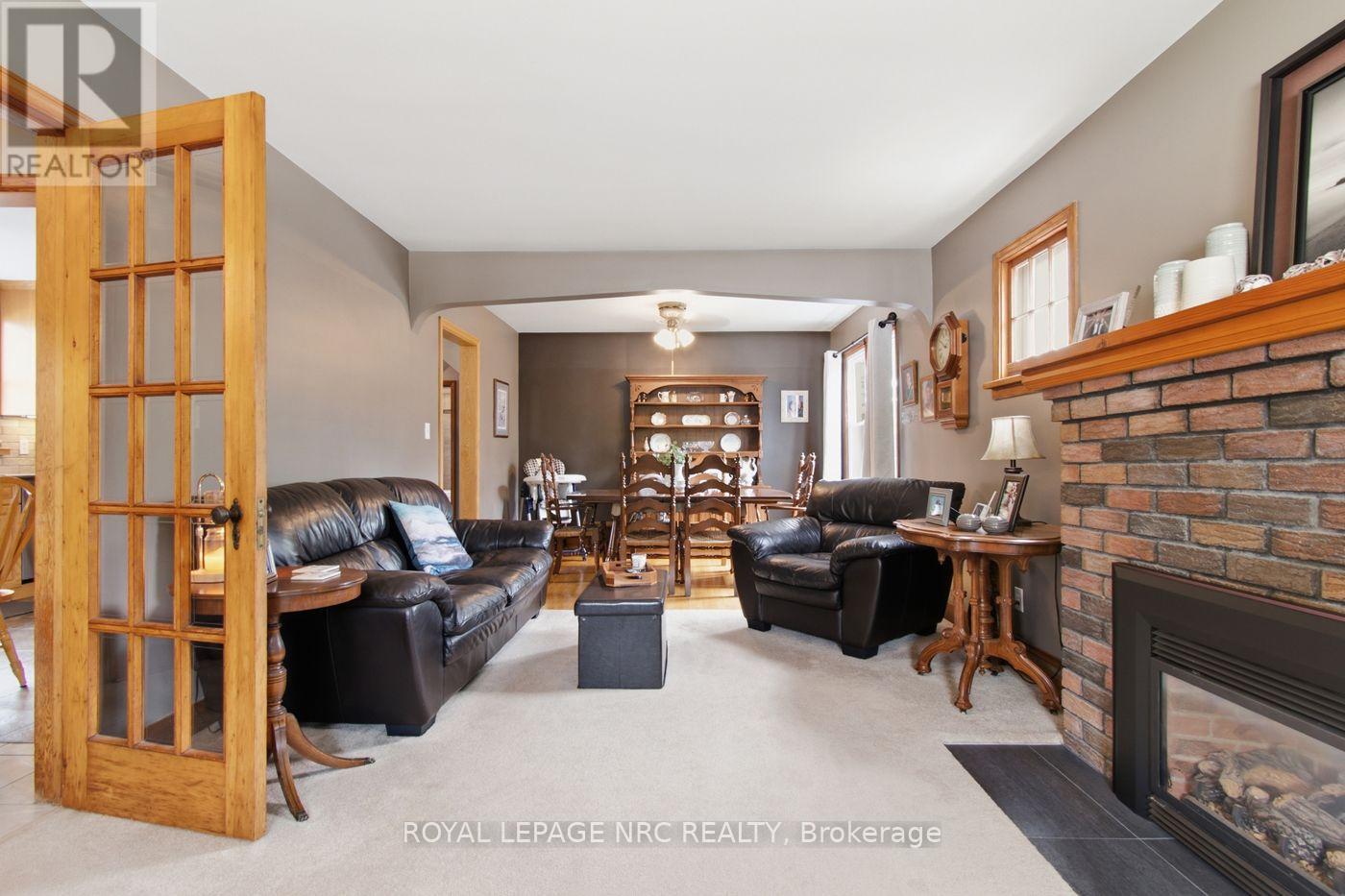 23 CLARE AVENUE