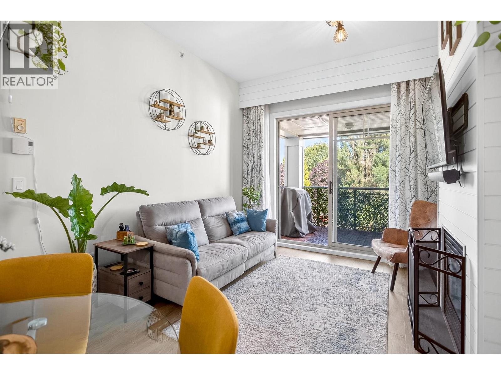 407 2478 SHAUGHNESSY STREET