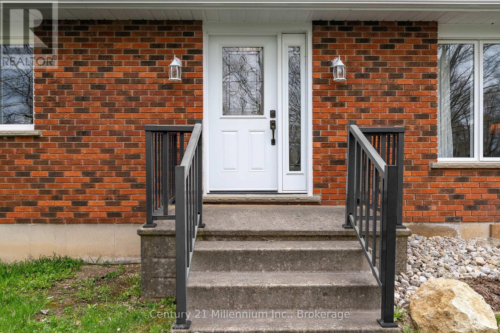 205 NAPOLEON STREET
