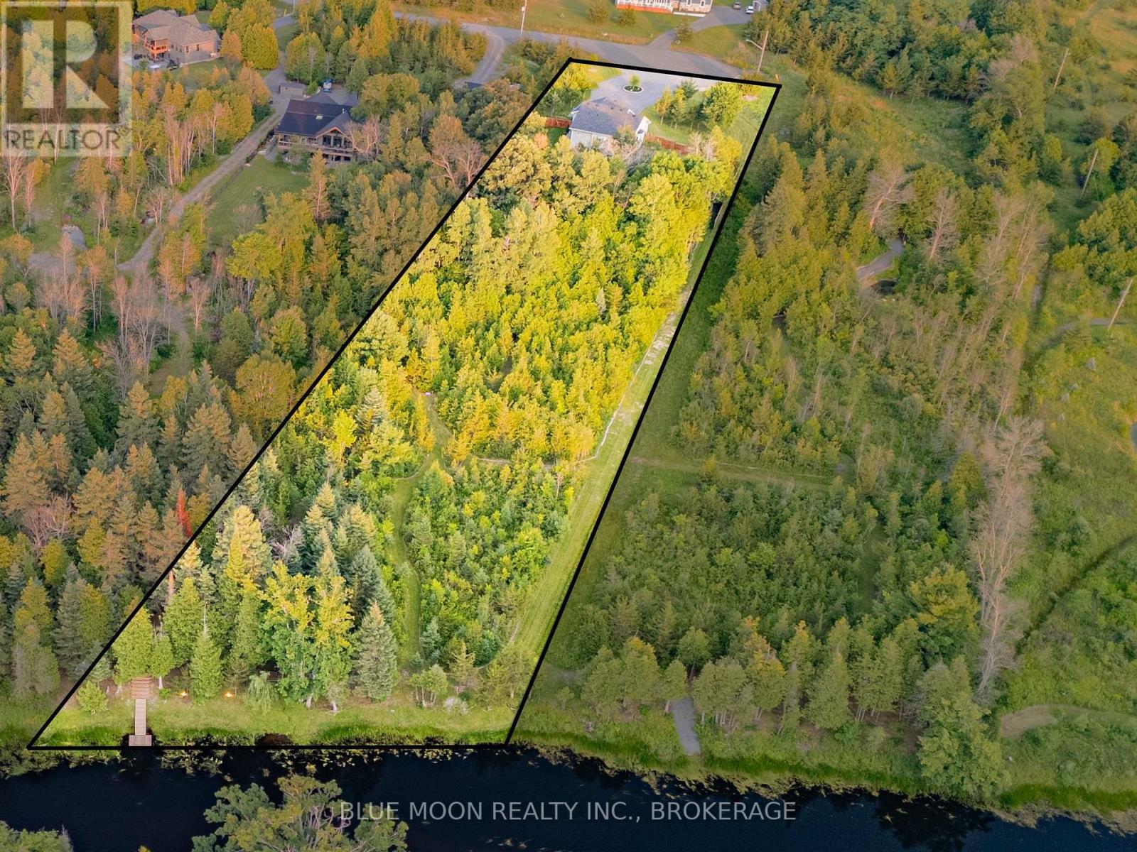 36 RIVERWOOD COVE