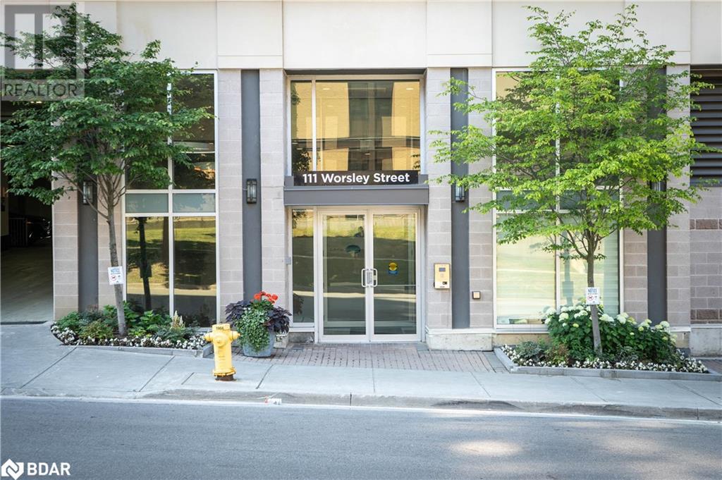 111 WORSLEY Street Unit# PH5