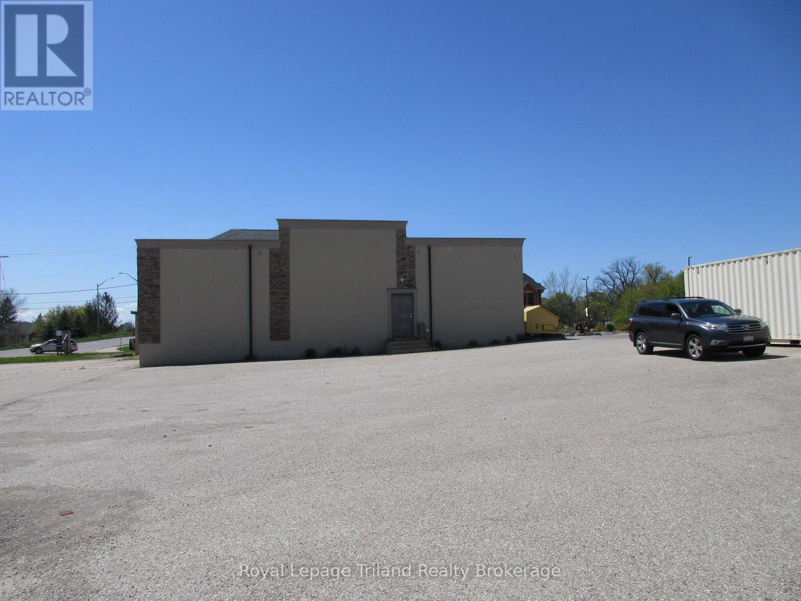 95 VICTORIA STREET S