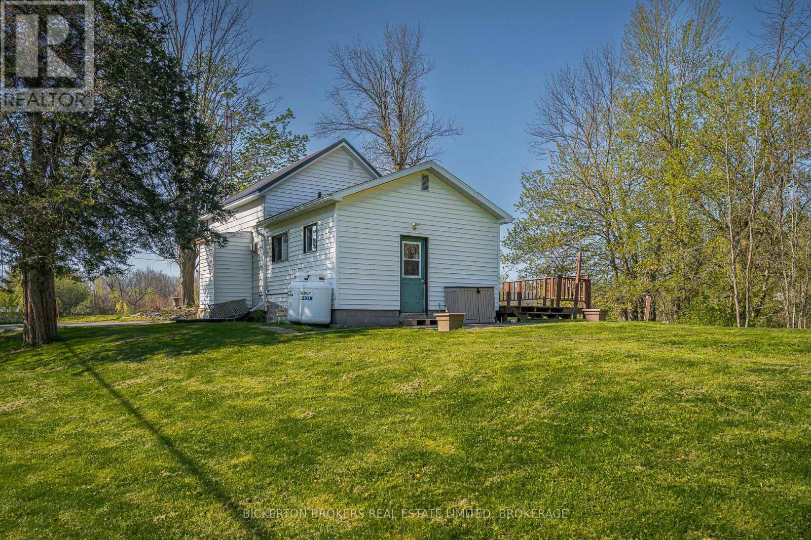 29 MAPLEGROVE ROAD