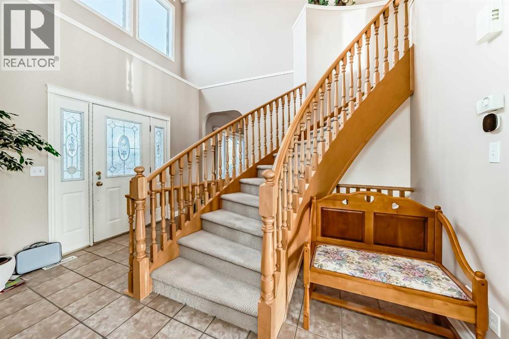 60 Hidden Creek Road NW