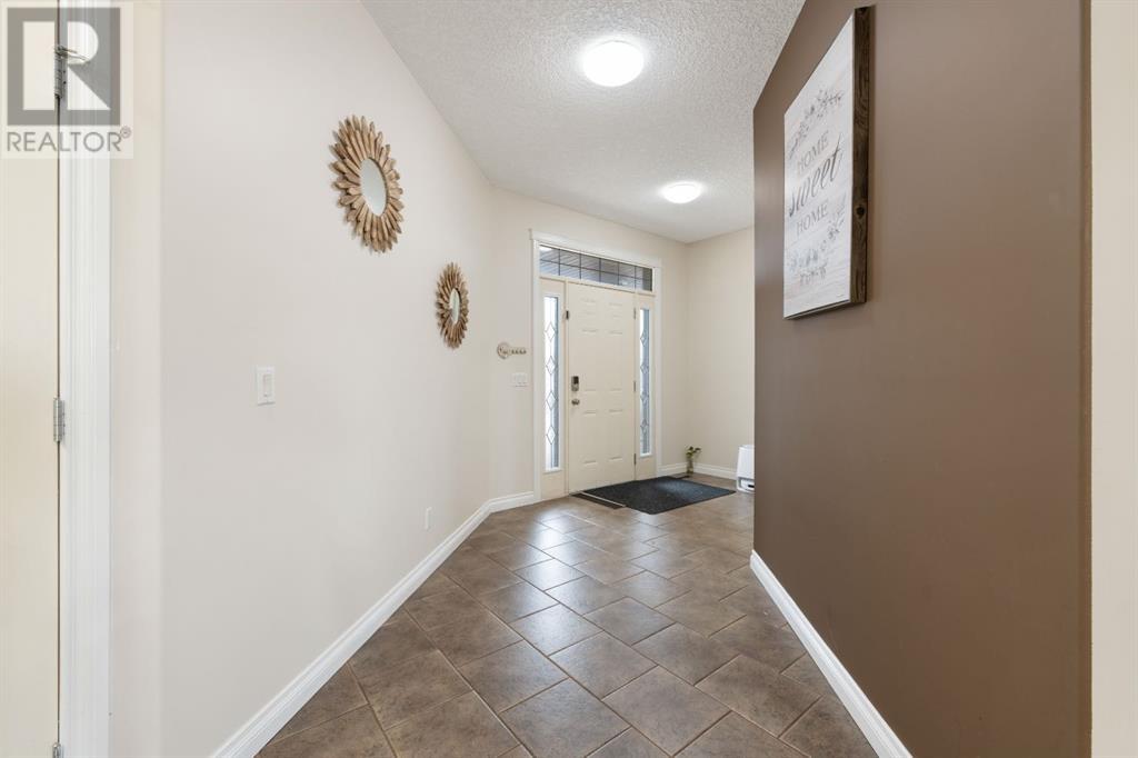 107 east lakeview Court