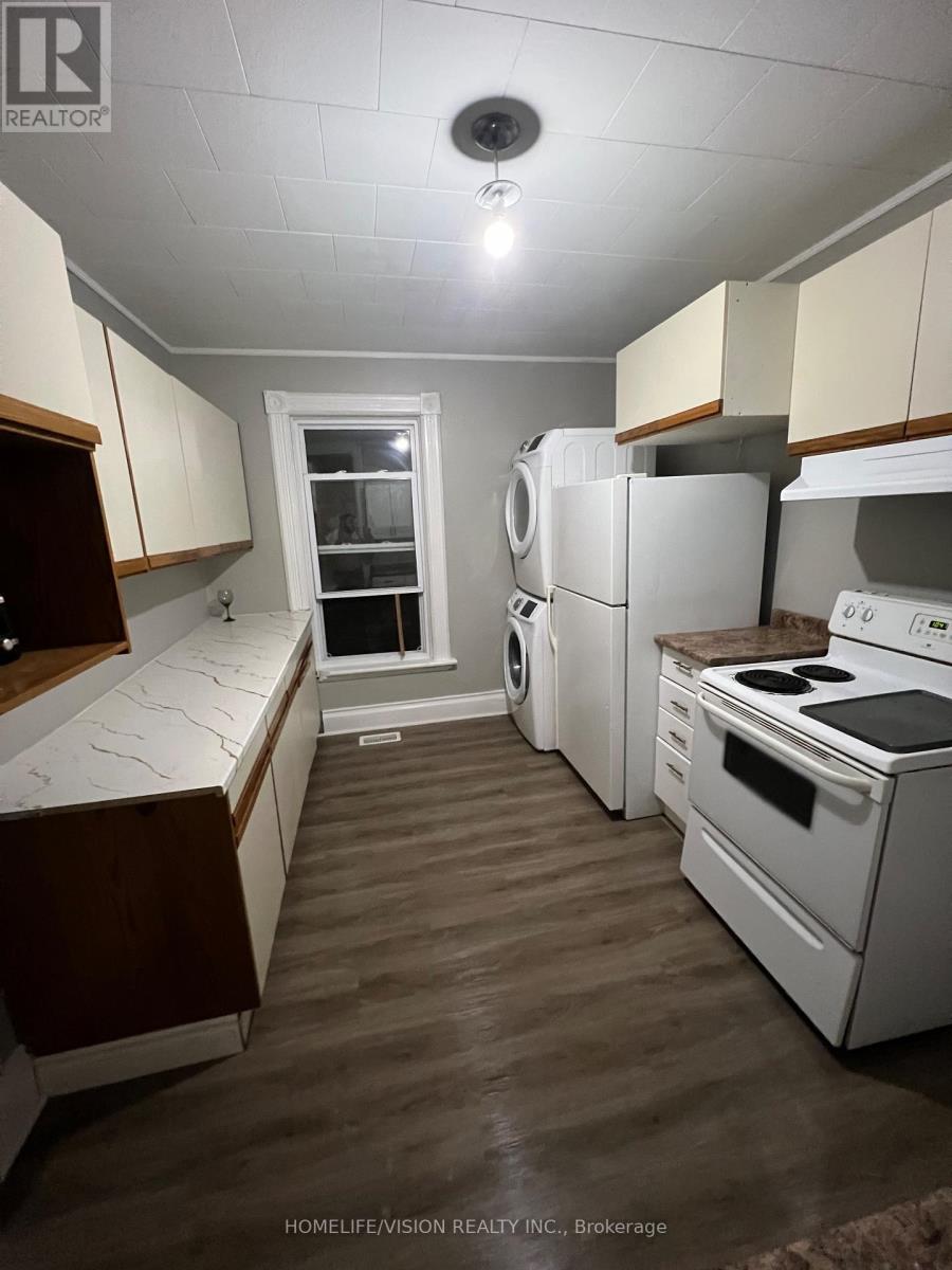 UPPER - 157 RUTHERFORD AVENUE