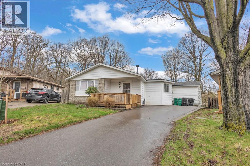 22 BLACKHORNE Crescent