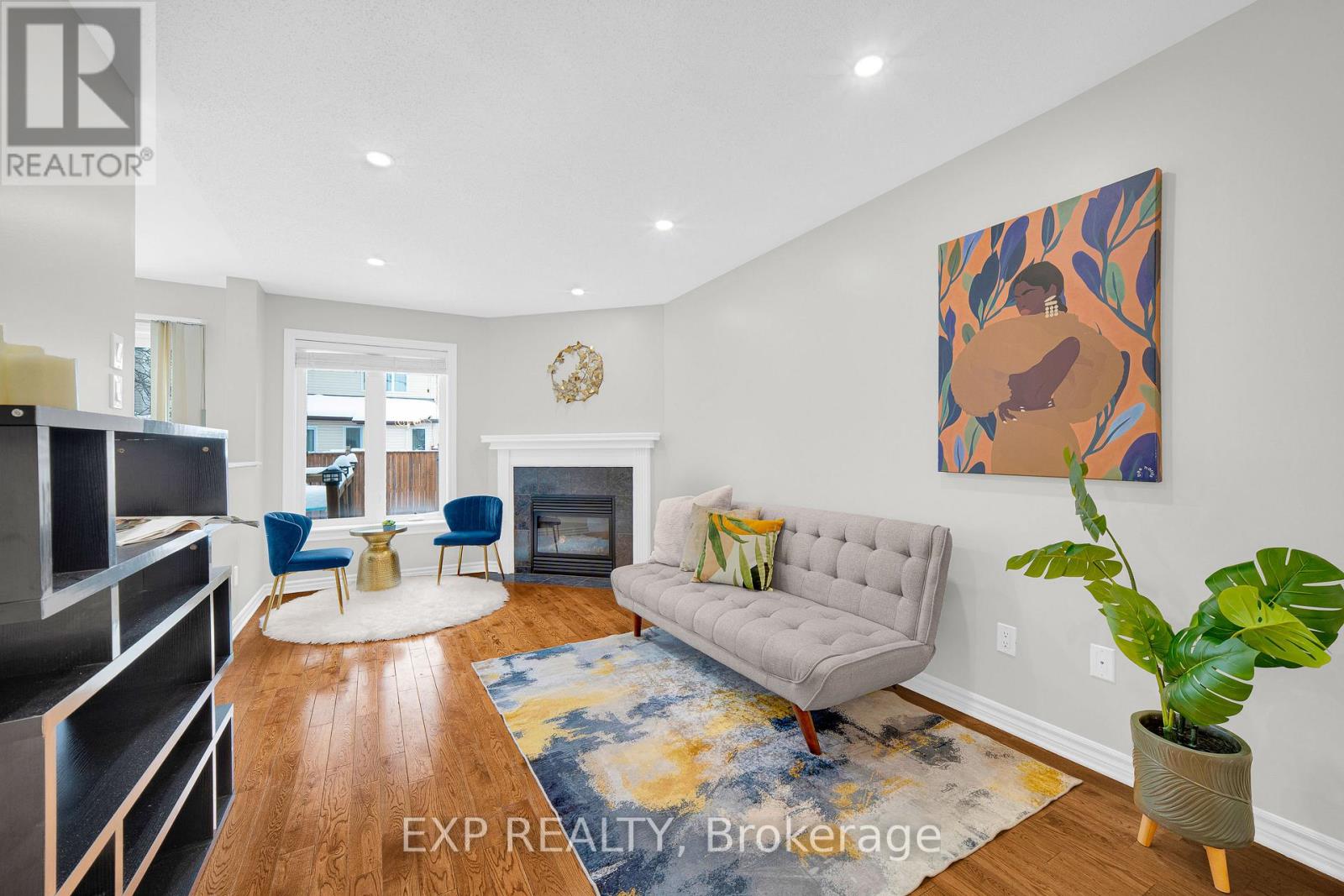 140 WHETSTONE CRESCENT