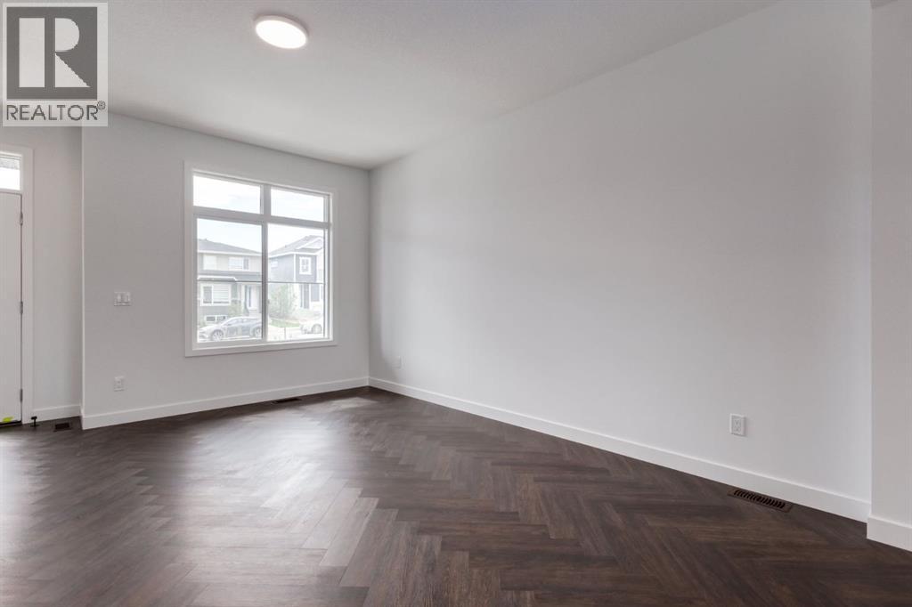 291 Sora Boulevard SE