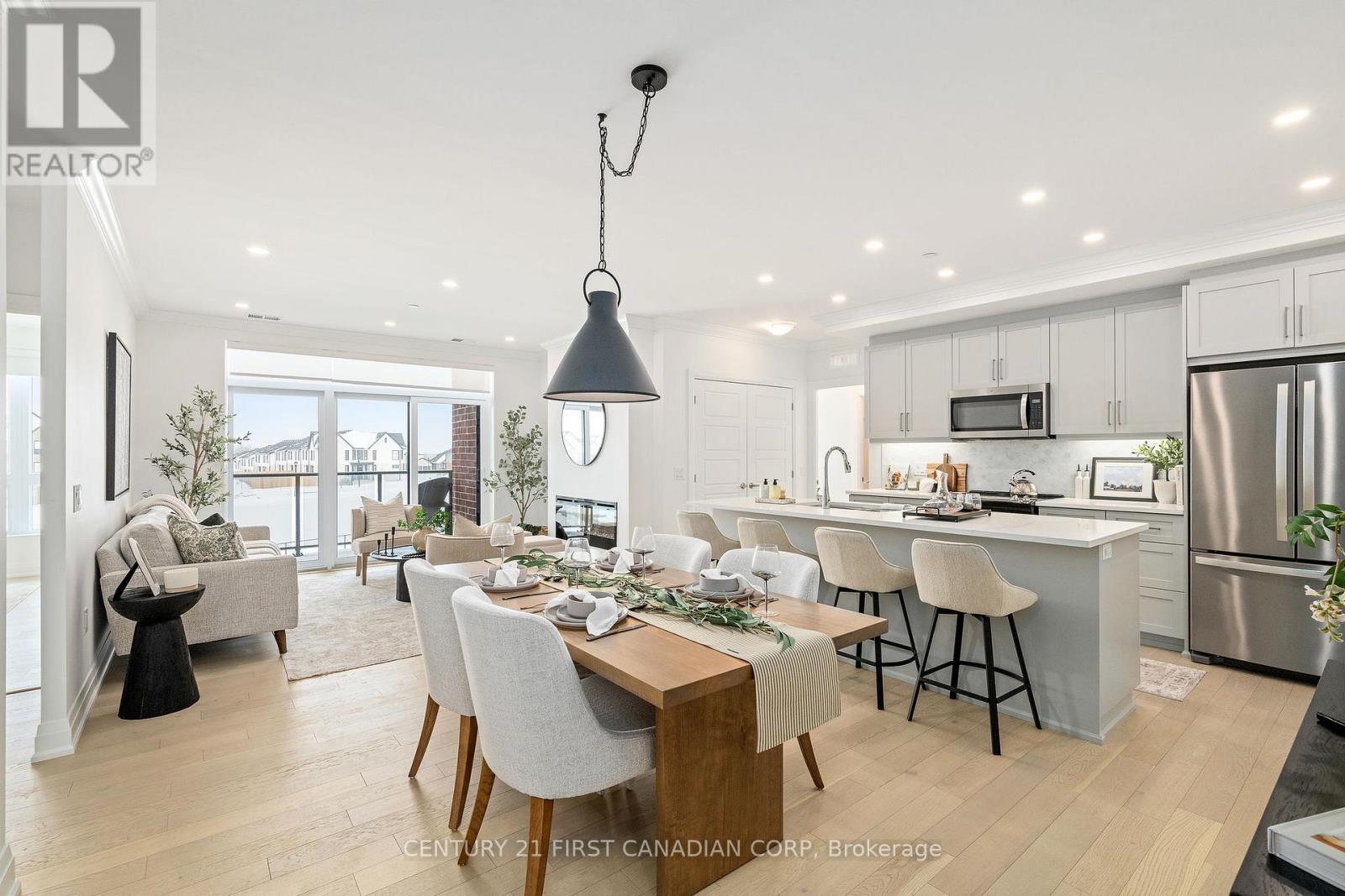 302 - 1560 UPPER WEST AVENUE