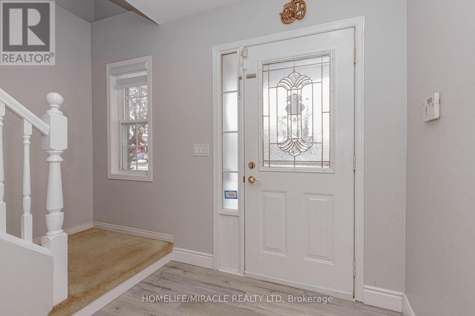 128 KARALEE CRESCENT