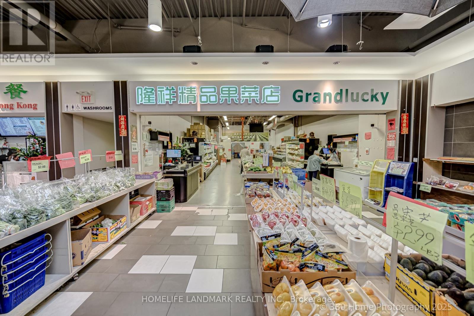 UNIT 302 - 2301 BRIMLEY AVENUE