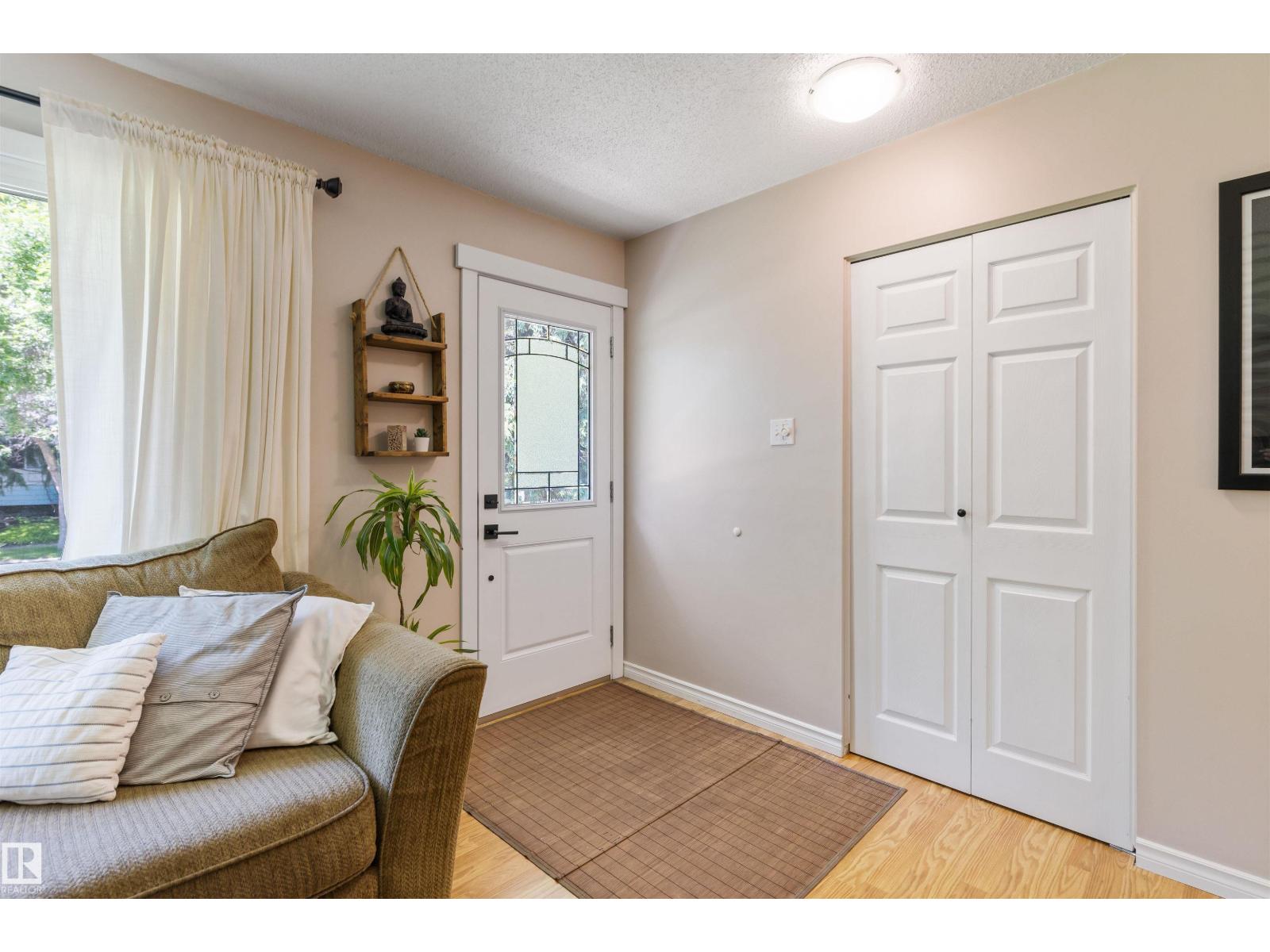 26 MILBURN CR