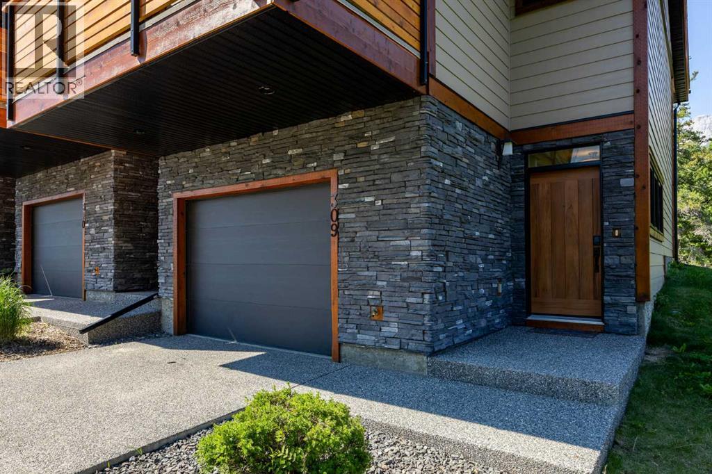 309 Riva Place