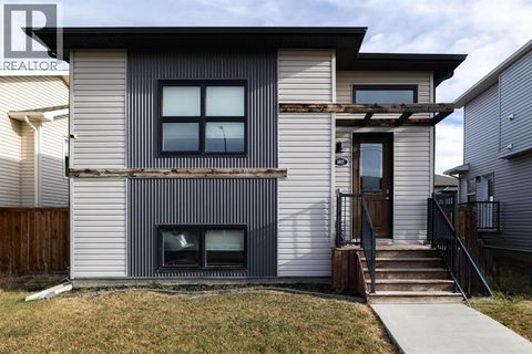 1015 Mt Sundance Manor W Lethbridge AB T1J5J9