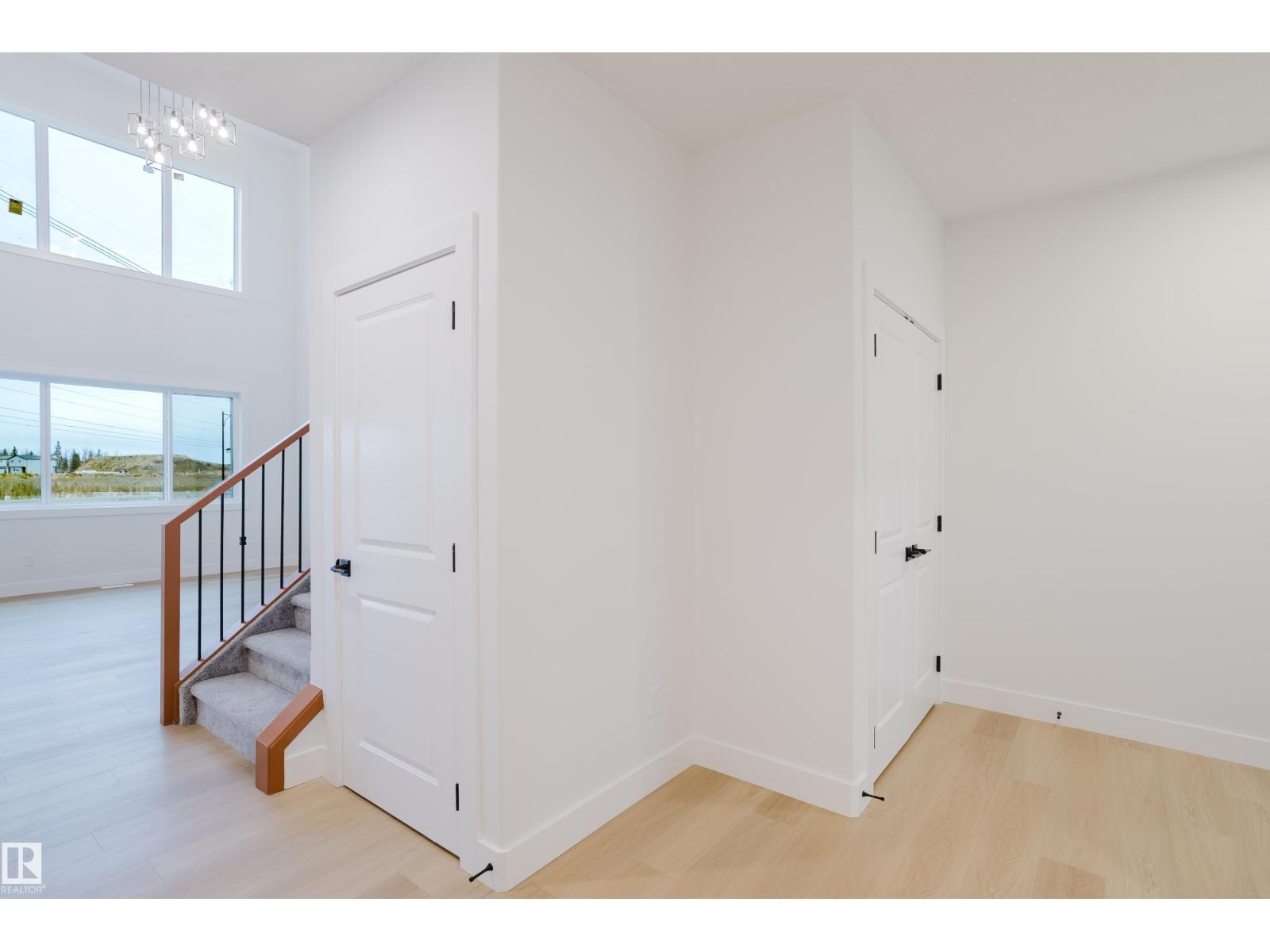 811 ELDERBERRY CO NW