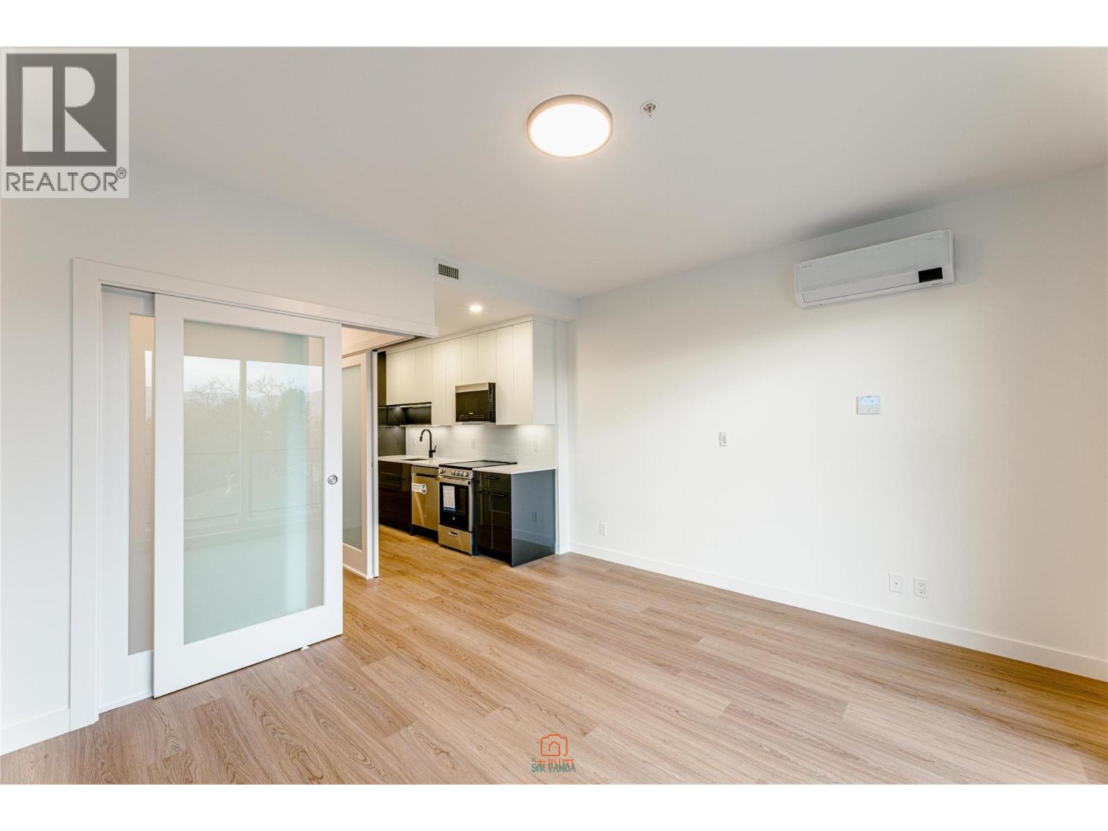 1350 Pridham Avenue Unit# 307