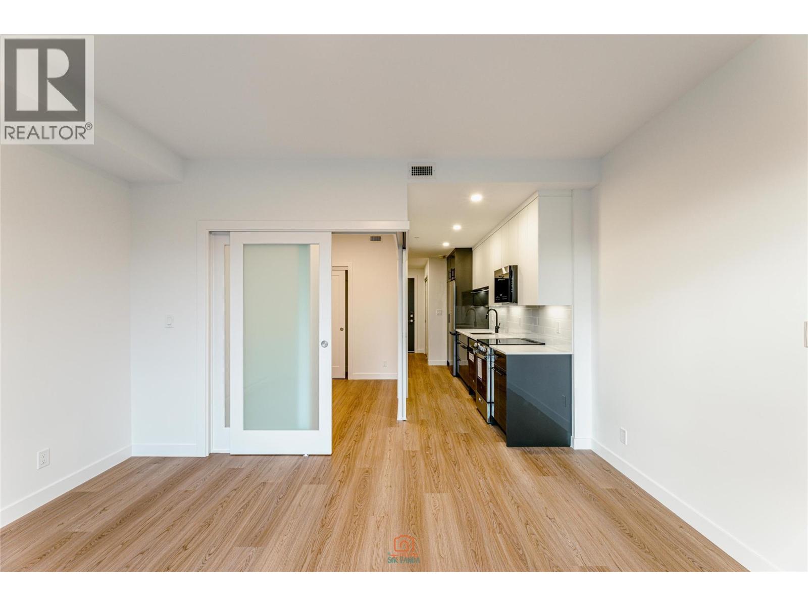 1350 Pridham Avenue Unit# 307