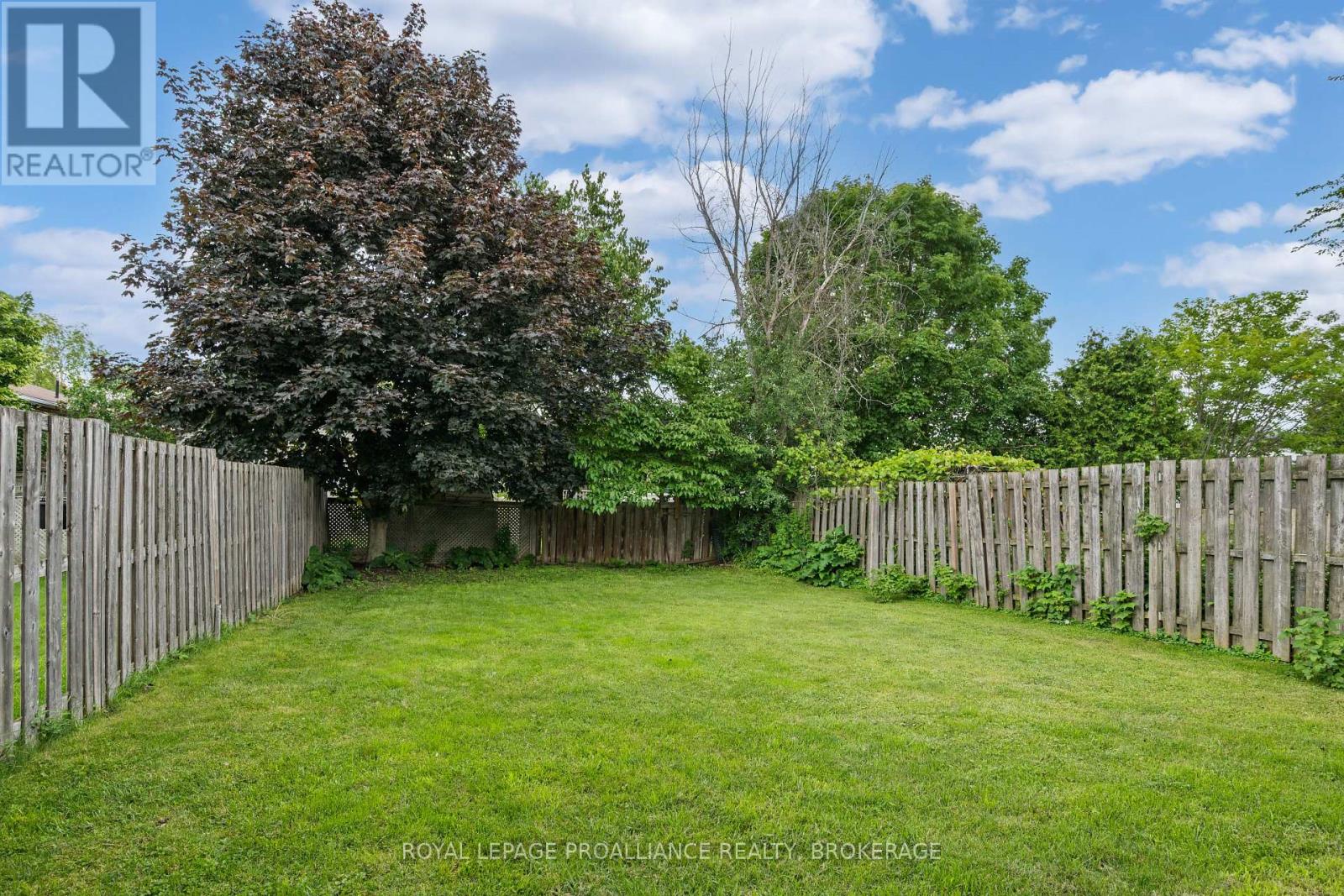 653 BARNSLEY CRESCENT