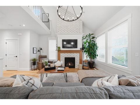 8 21858 47B AVENUE Langley BC V3A8H1