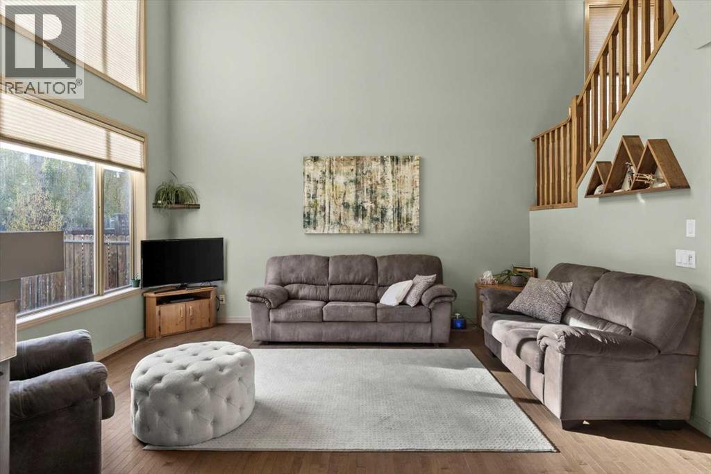 25 Tuscany Summit Terrace NW