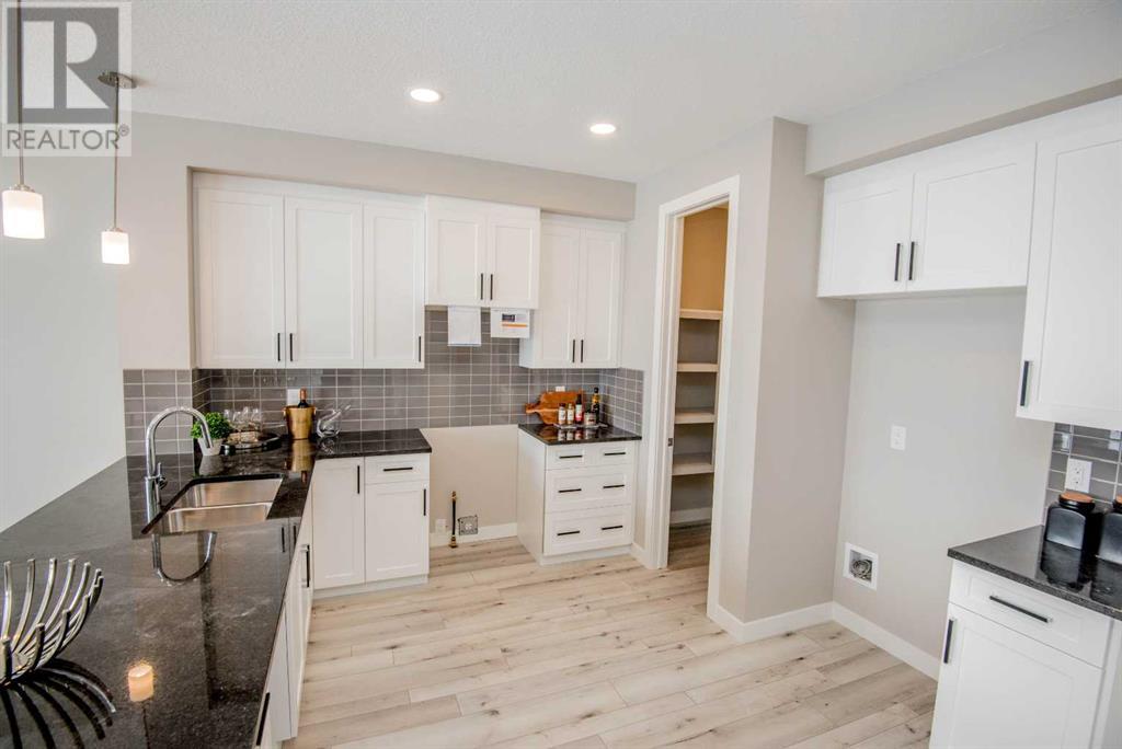 143 Belvedere Crescent SE