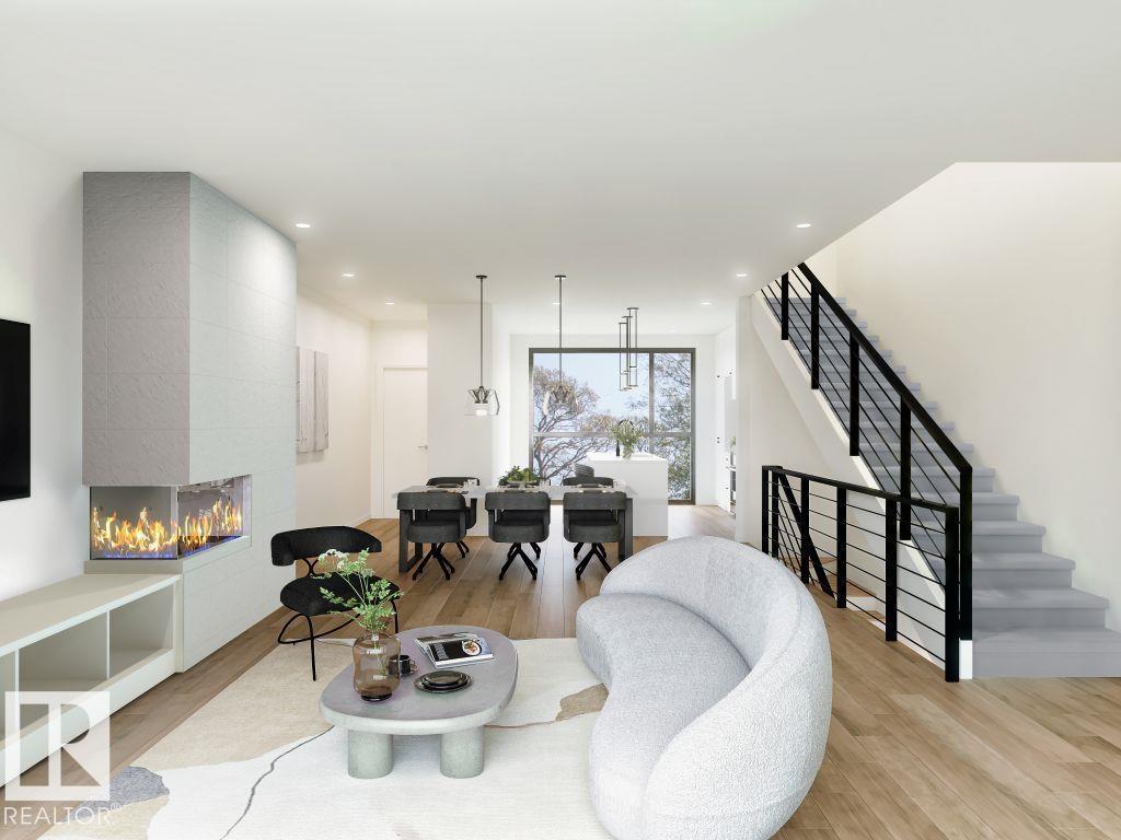 #4 10327 Wadhurst RD NW