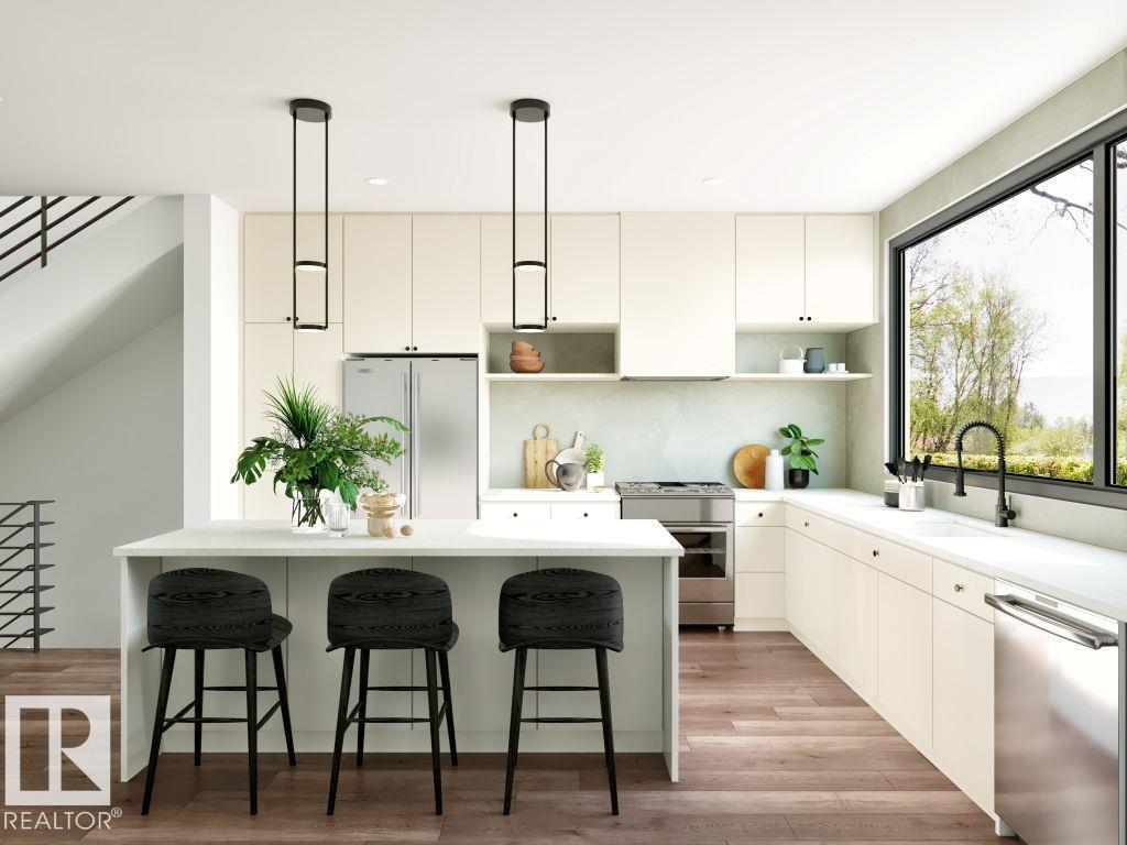 #4 10327 Wadhurst RD NW