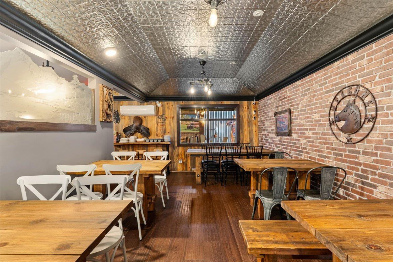 7205 PIONEER AVENUE|Agassiz