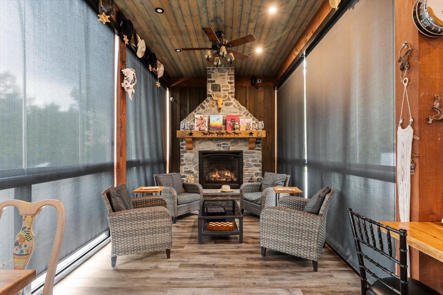 7205 PIONEER AVENUE|Agassiz
