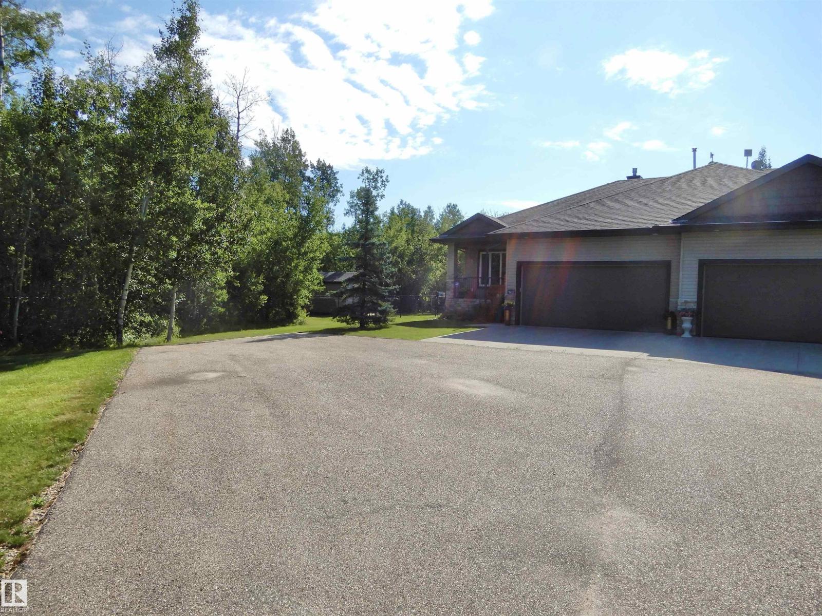 #25B 53521 RGE ROAD 272