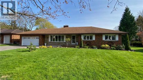16 DALEVIEW Crescent Fonthill ON L0S1E0