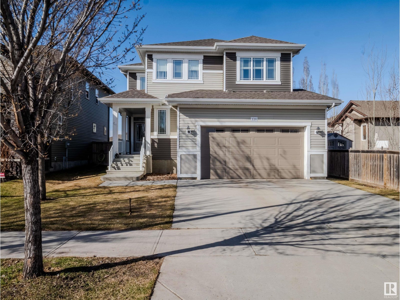 119 RIDEAU CR