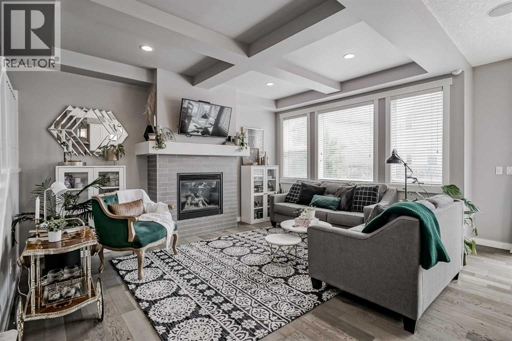 91 Nolanfield Court NW