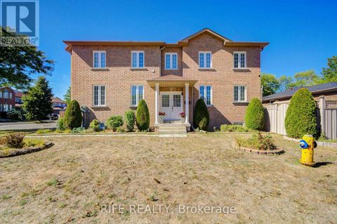 106 CRAGGVIEW DRIVE Toronto (West Hill) ON M1E2L8