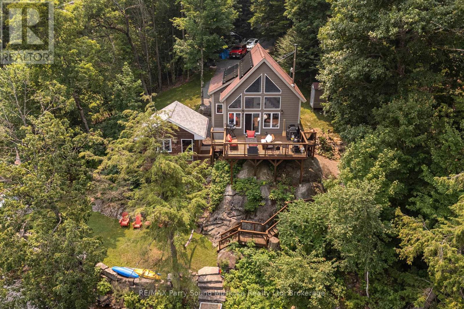 5 EAGLE RIDGE LANE