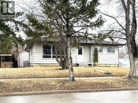 4812 47 Avenue Forestburg AB T0B1N0