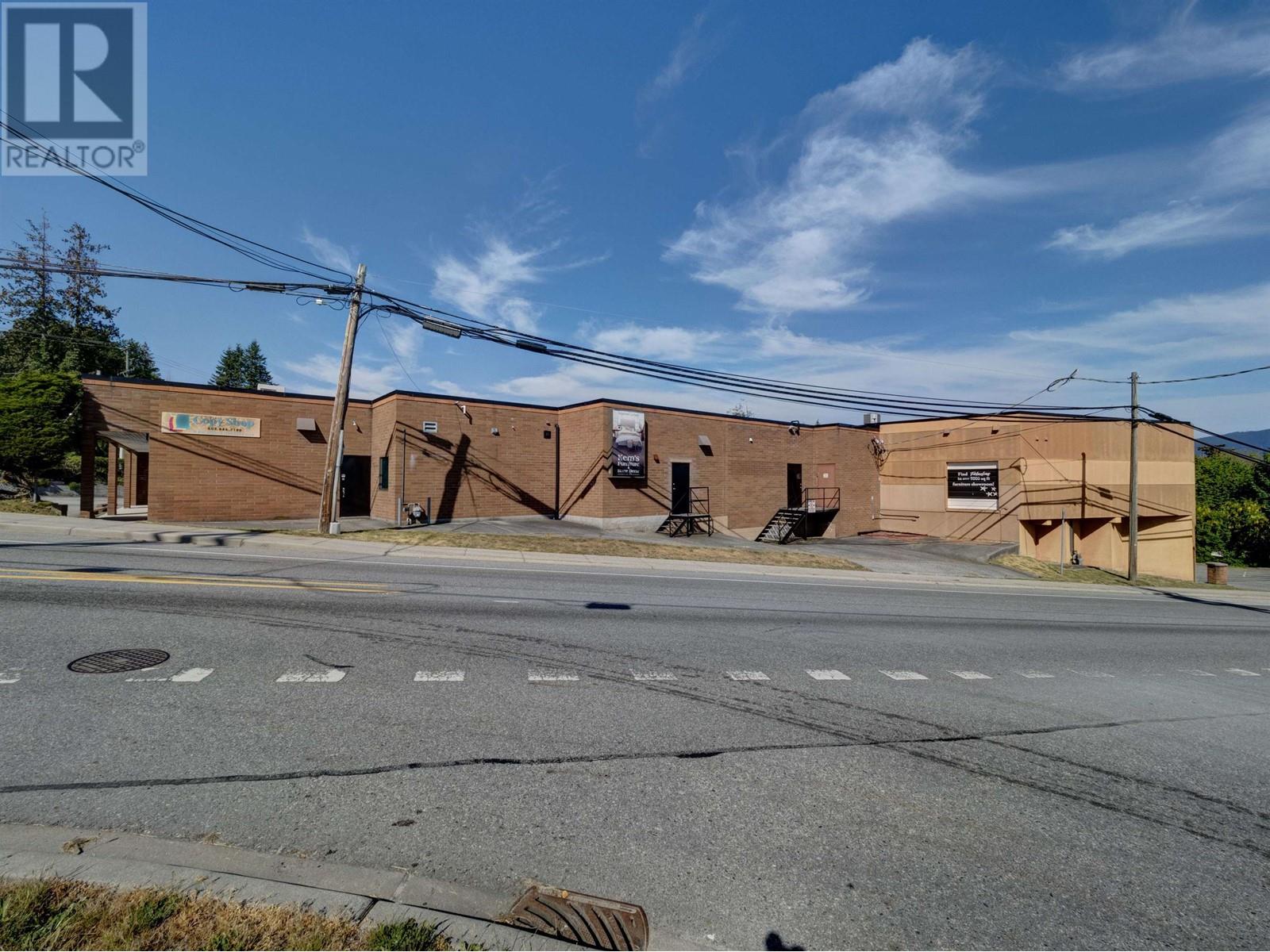 771 GIBSONS WAY