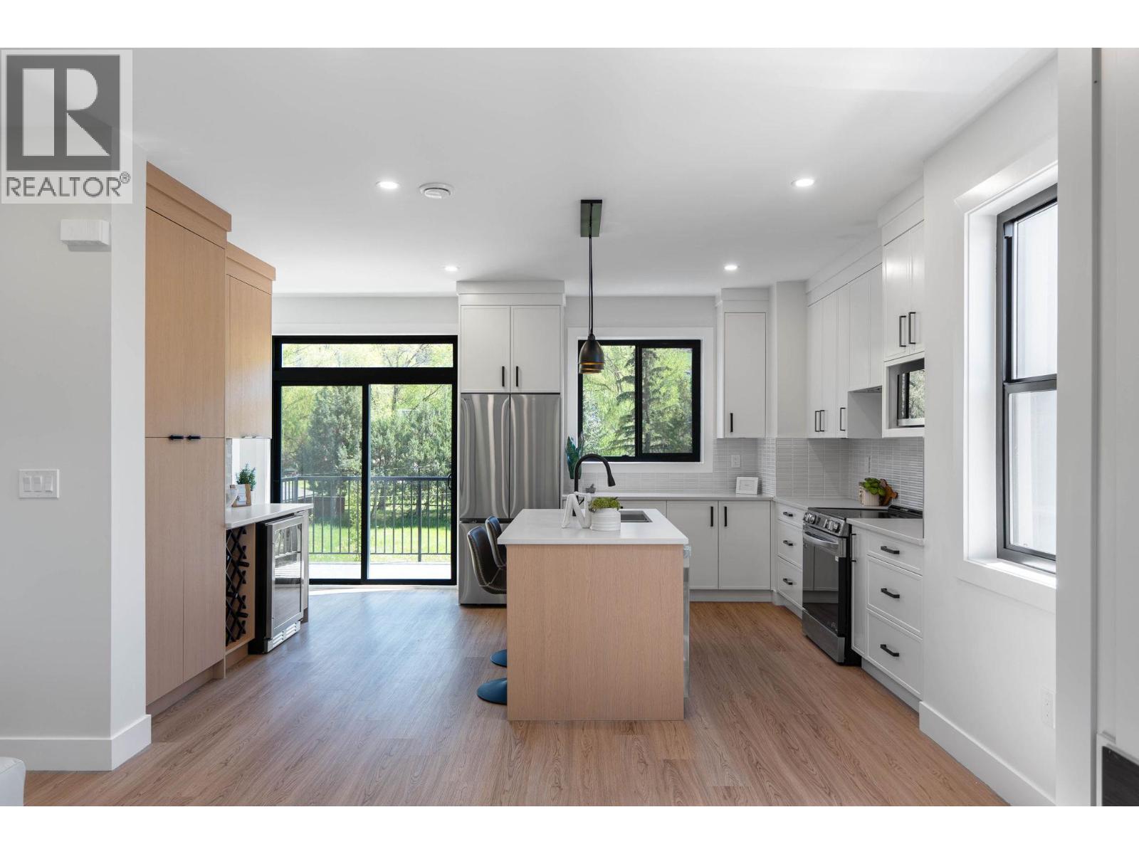 3590 Redecopp Road Unit# 5