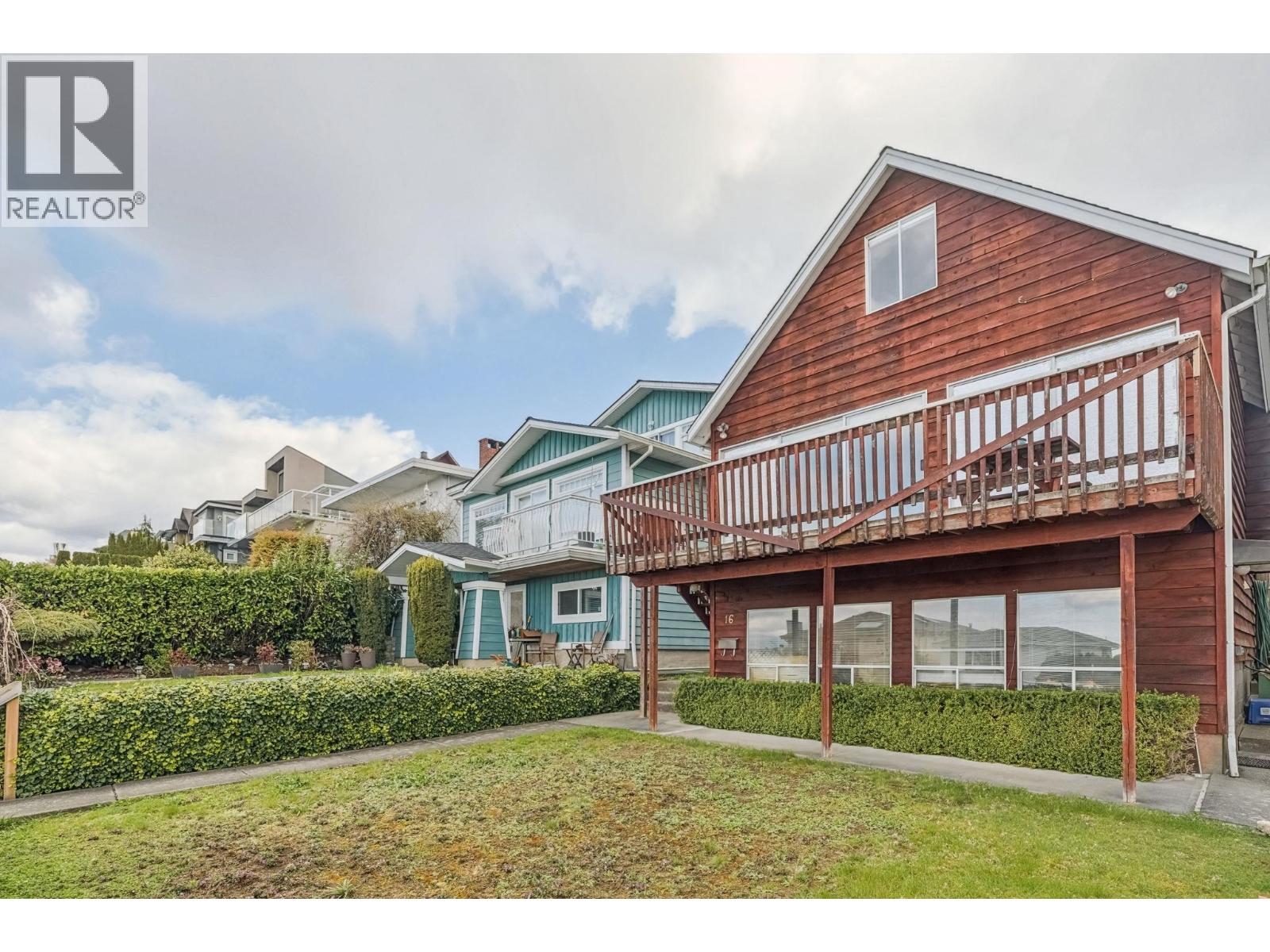 16 N HYTHE AVENUE