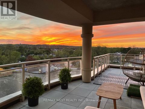 Property photo of 503 - 15277 yonge street, aurora (aurora village), ON l4g1y3