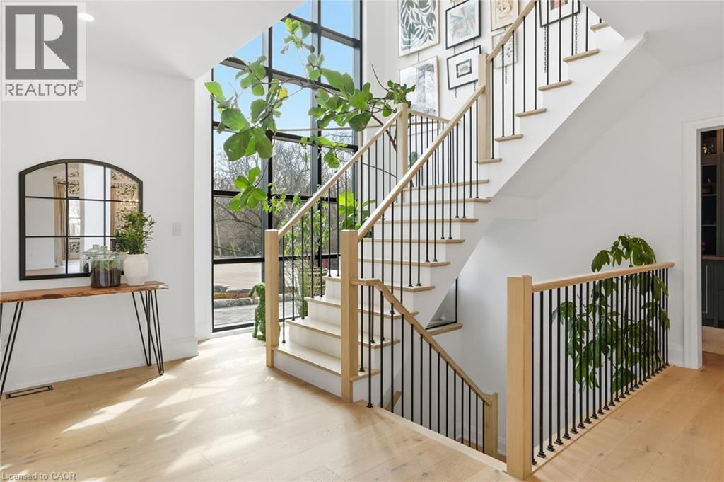 136 ROCKCLIFFE Road