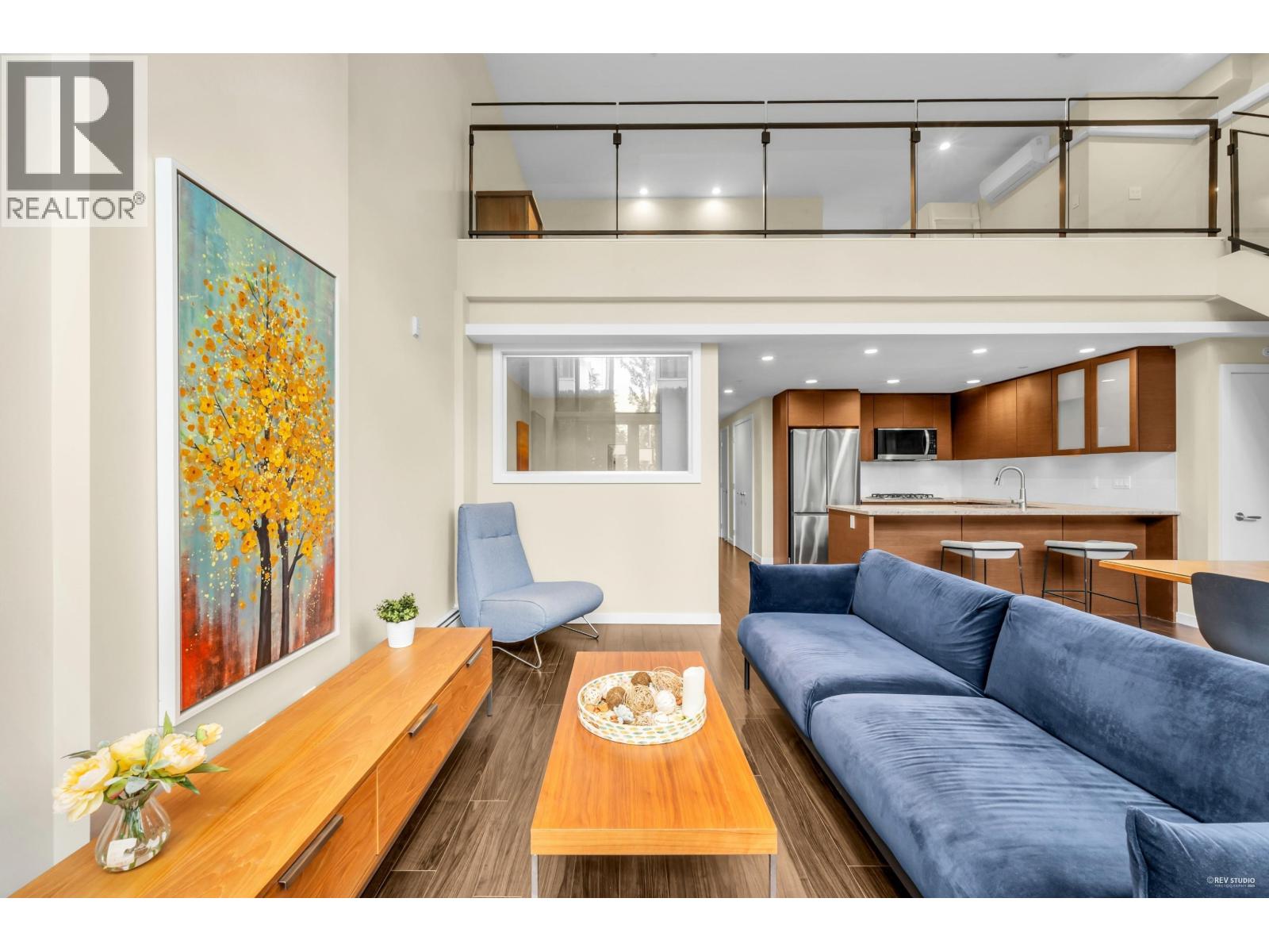 103 6311 CAMBIE STREET