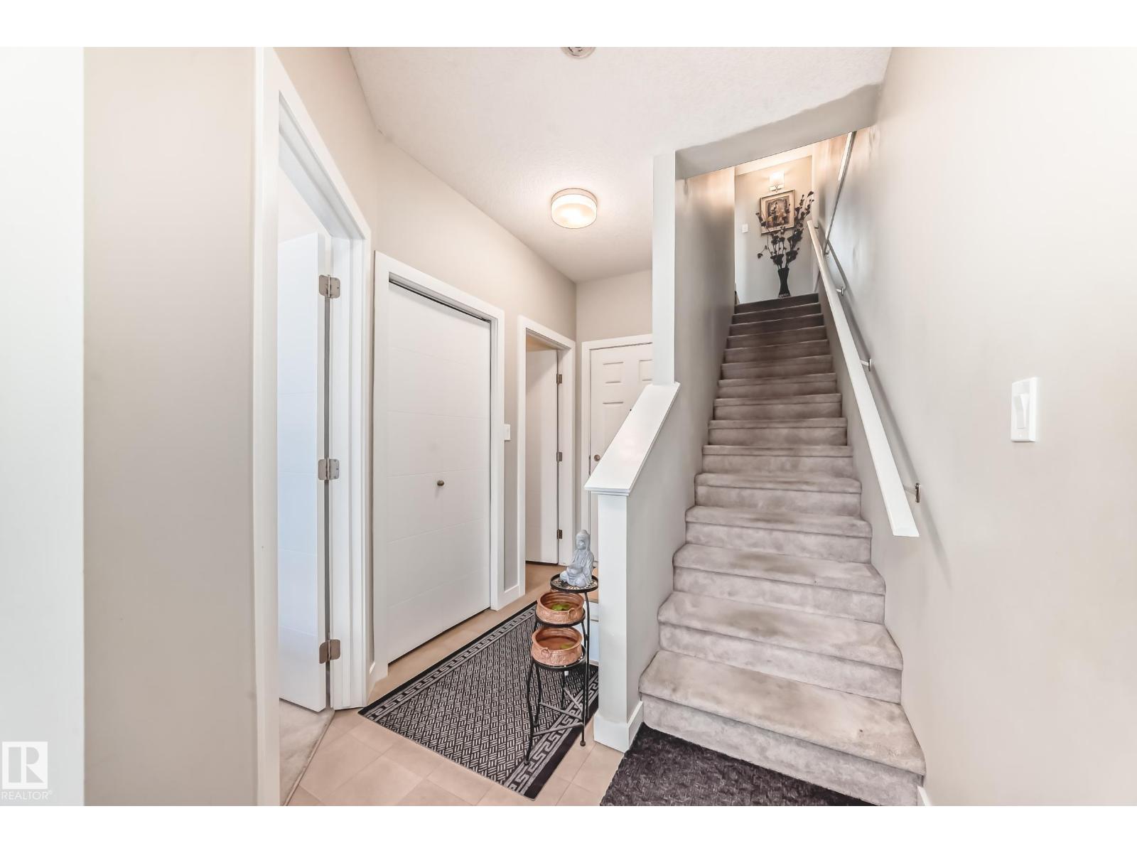 #11 2560 PEGASUS BV NW