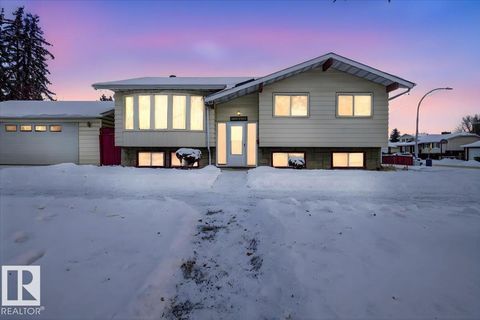 17003 109 ST NW Edmonton AB T5X3E2